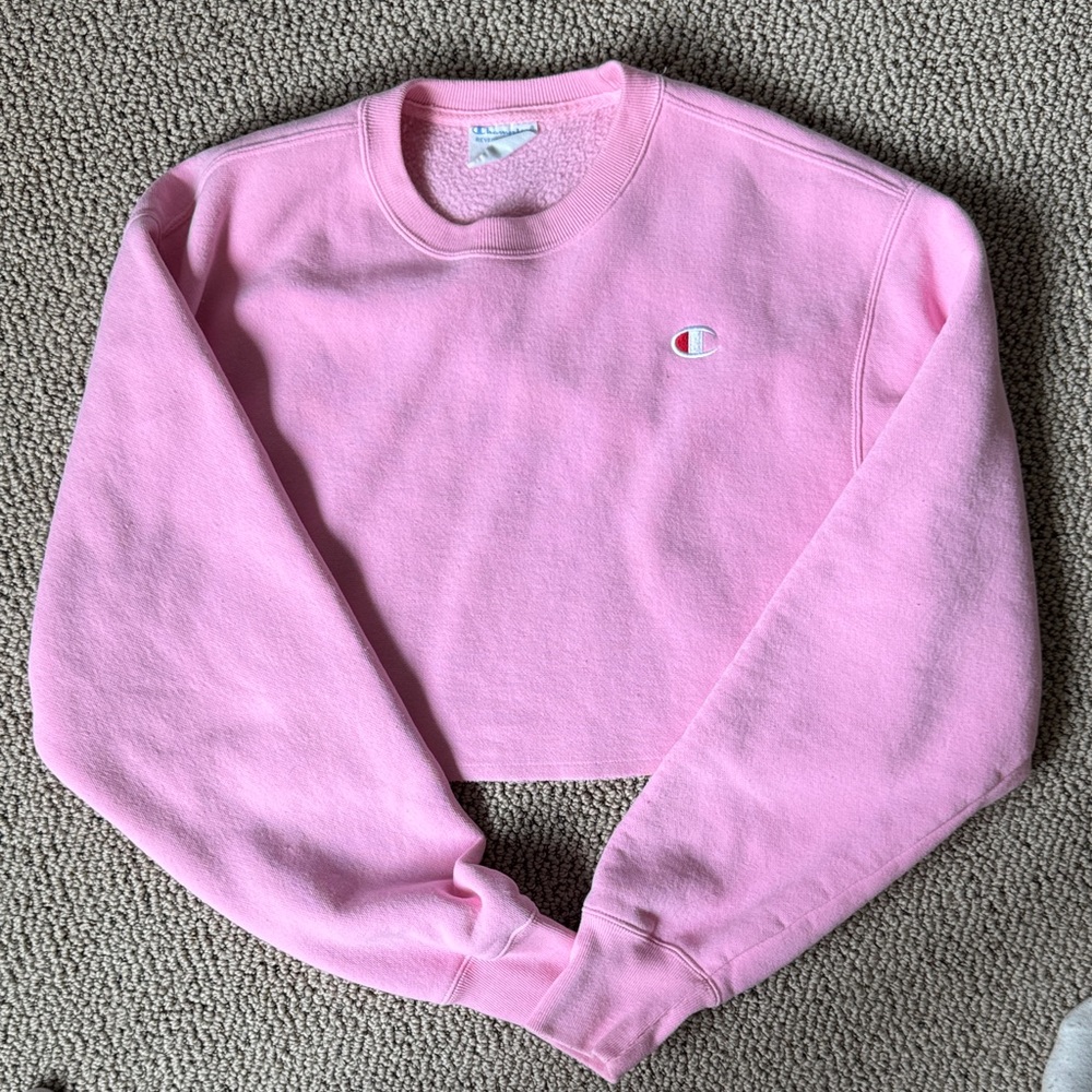 Champion Light Pink Cropped Crewneck